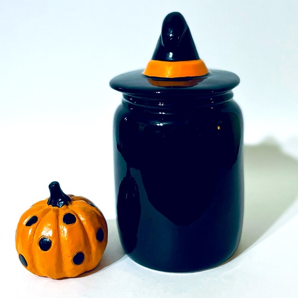 Rae Dunn 🎃 Wicked Witch 🧙🏻♀️canister - Picture 2 of 3